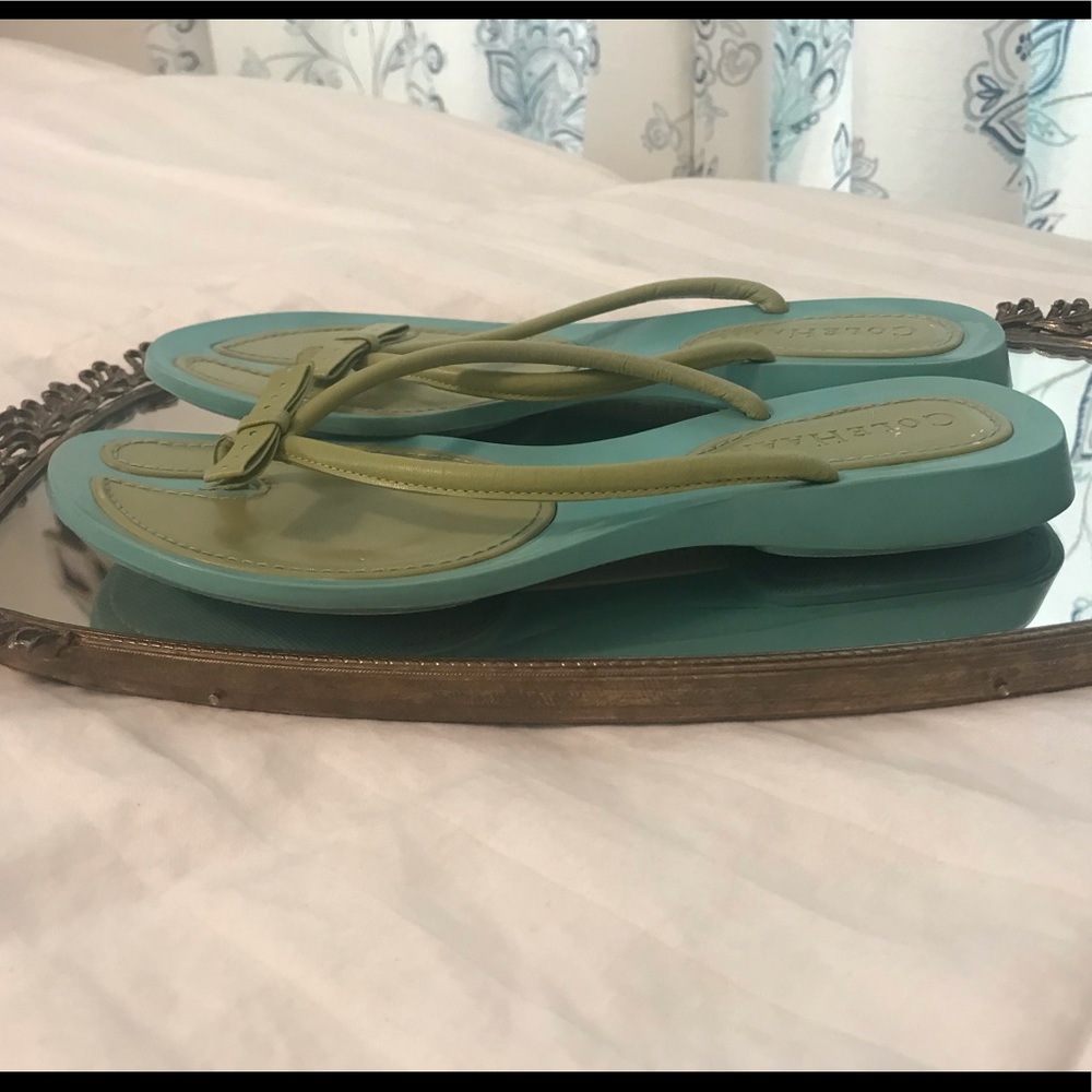 Ladies Cole Haan Sandals ๐ฉด - Picture 3 of 8
